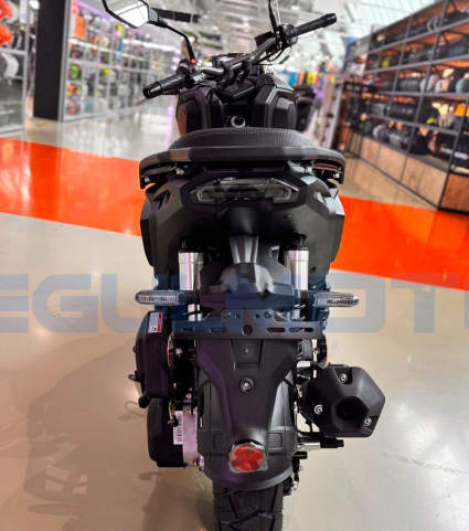 Скутер Regulmoto XDV TRAVELER (LJ-1)