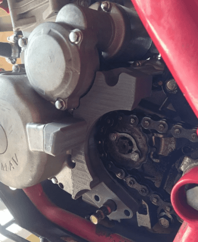 Крышка ведущей звезды 4Т 172FMM (CB250D-F)