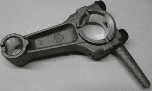 Шатун 156F в сборе