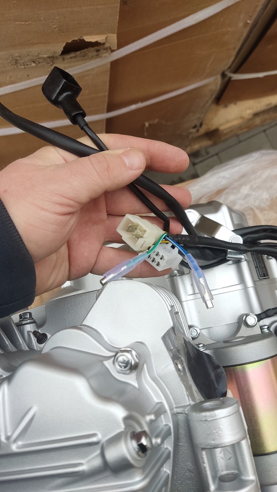 Двигатель CGB300 174FMN (Штанговый с баланс. валом, 6-ступ)