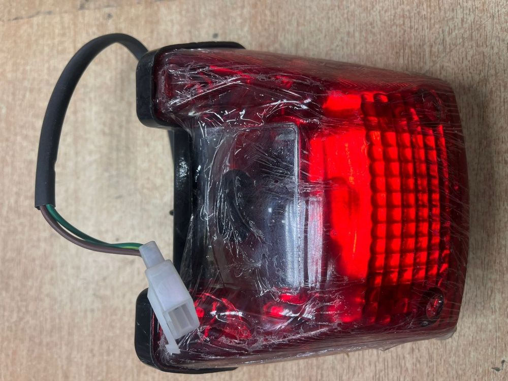фонарь задний в сборе TTR250Rb