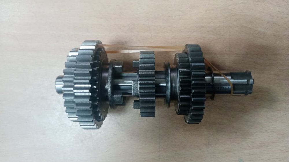 161FMJ167 Вал ведомый