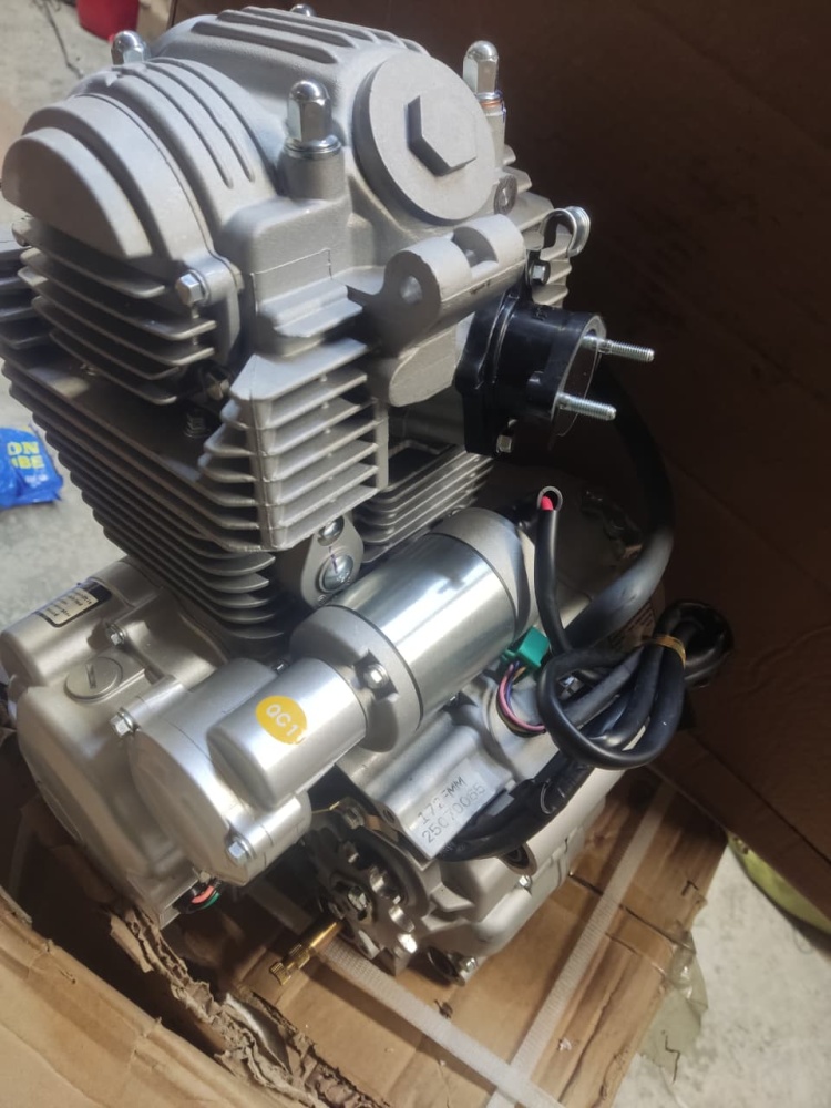 Двигатель 250см3 172FMM-3A CB250-F (72x61,4) Zongshen грм цепь, 5ск 
