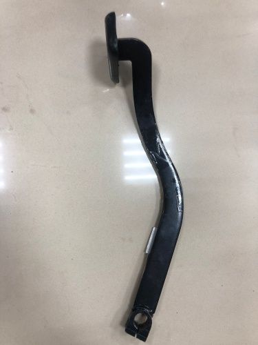 RC200-C5B Racer Magnum MAG2122 Рычаг заднего тормоза