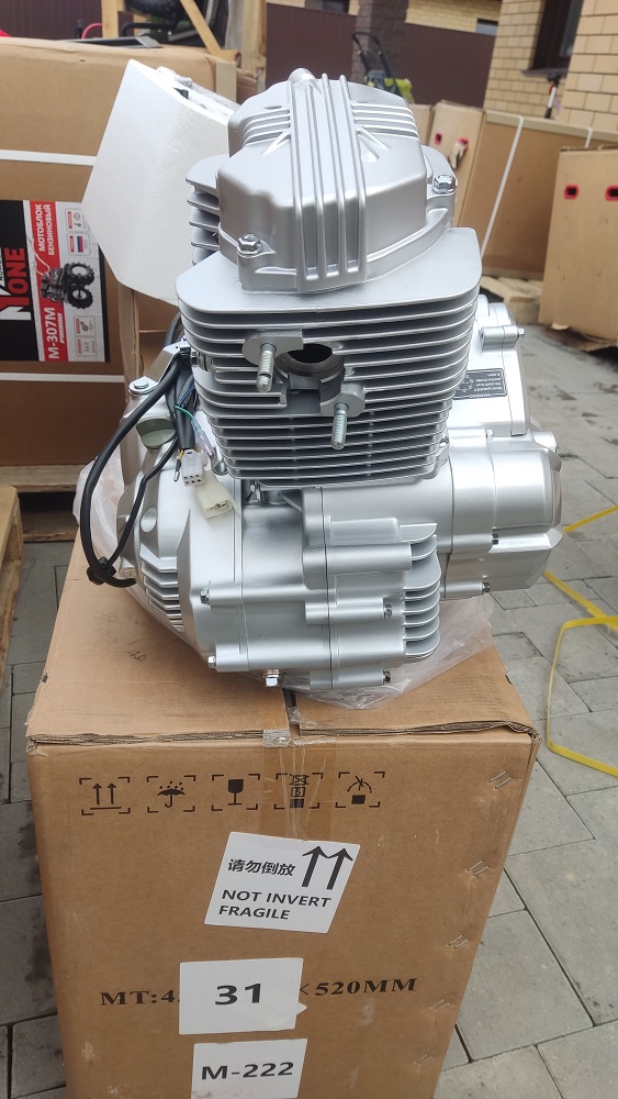 Двигатель CGB300 174FMN (Штанговый с баланс. валом, 6-ступ)